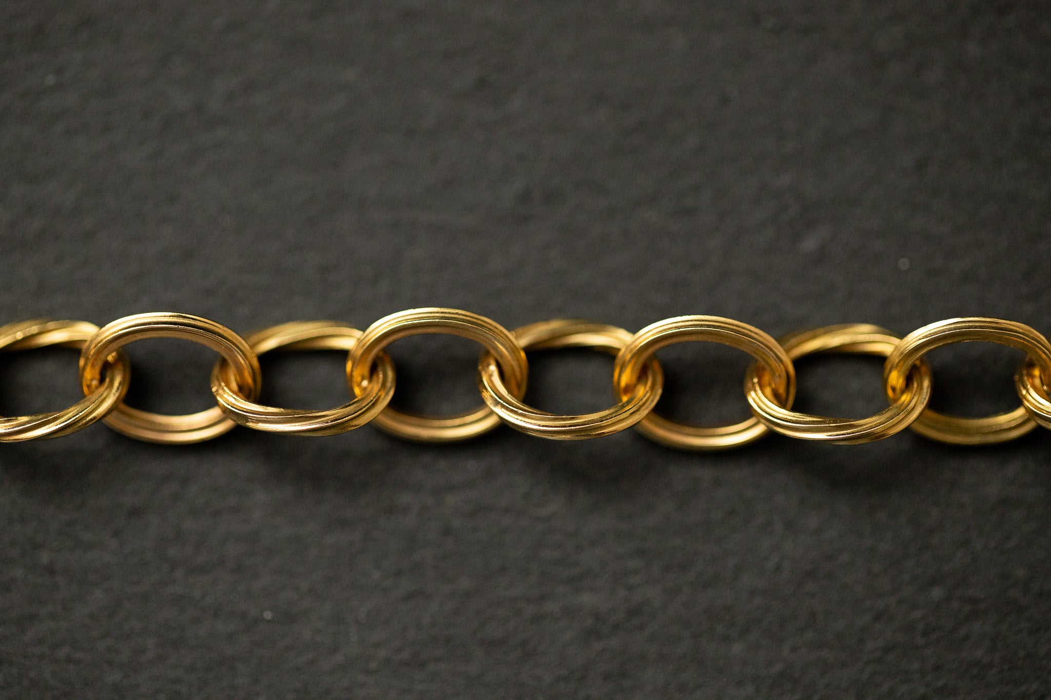 Barettli-Bracelet aus Gelbgold 750 mit Doppelherzen – hochwertiges, zeitloses Armband mit feiner Gliederung