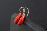 Ohrhänger in Gelbgold 750 mit Korallen