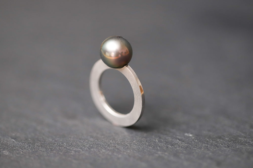 Ring in Weissgold 750 mit Tahitiperle