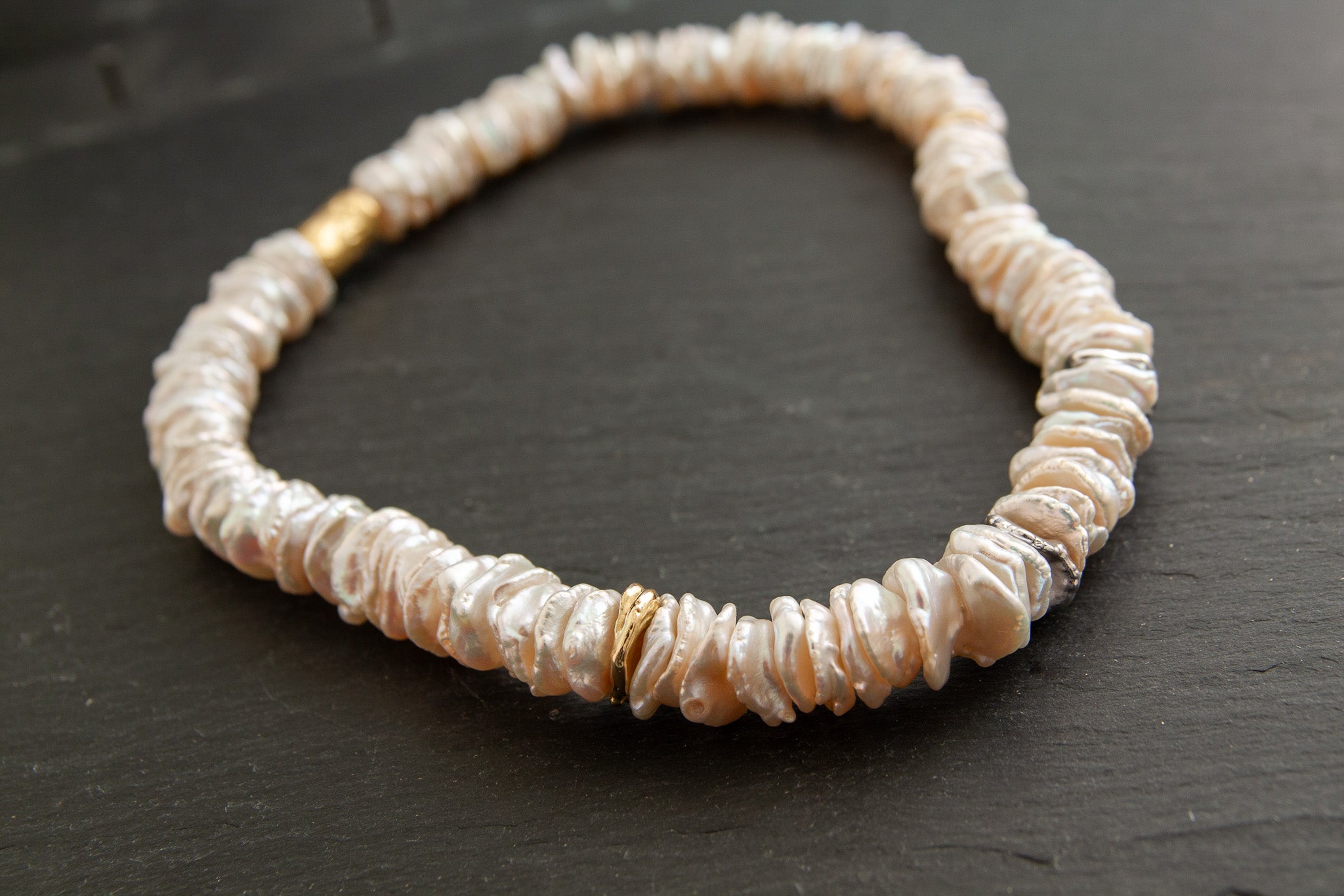 Perlenkette mit Zwischenteile in Gelb.-Weissgold 750