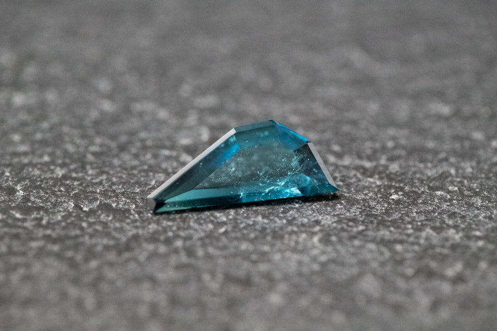 Indigolith - Turmalin, Spiegelschliff