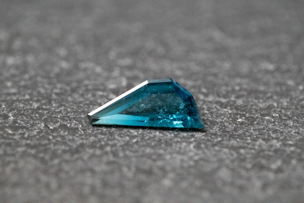 Indigolith - Turmalin, Spiegelschliff