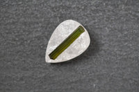 Turmalin in Bergkristall Mantel, Tropfenförmig 