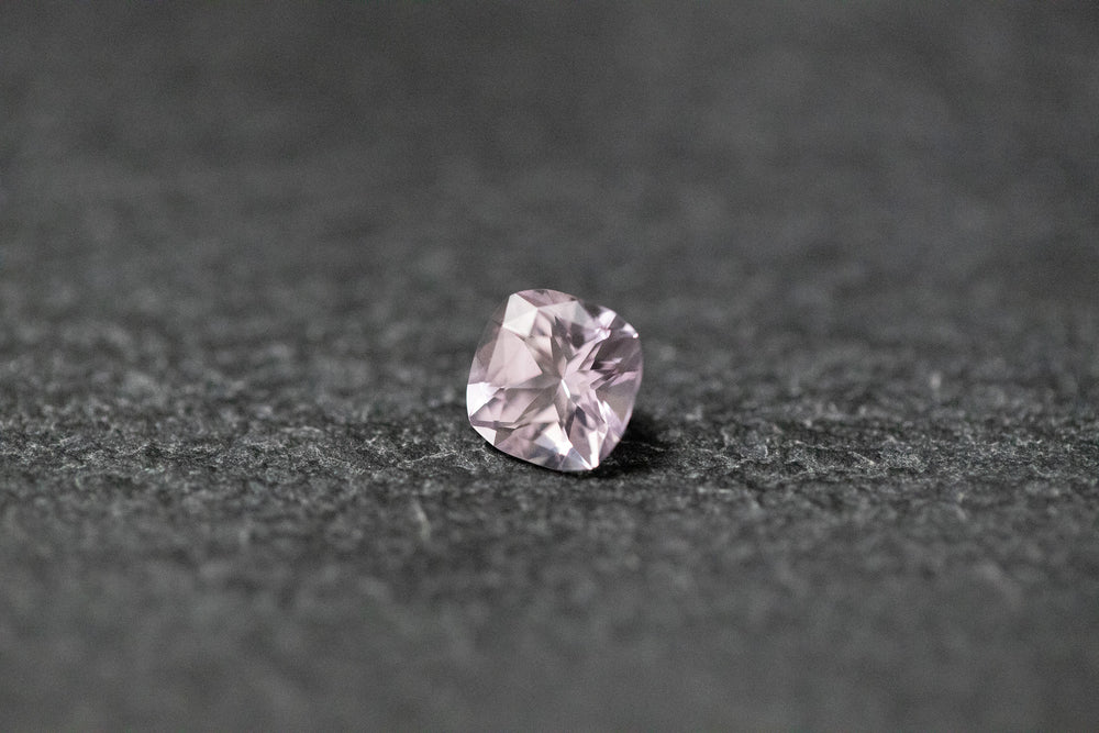 Saphir, facettiert, cushion