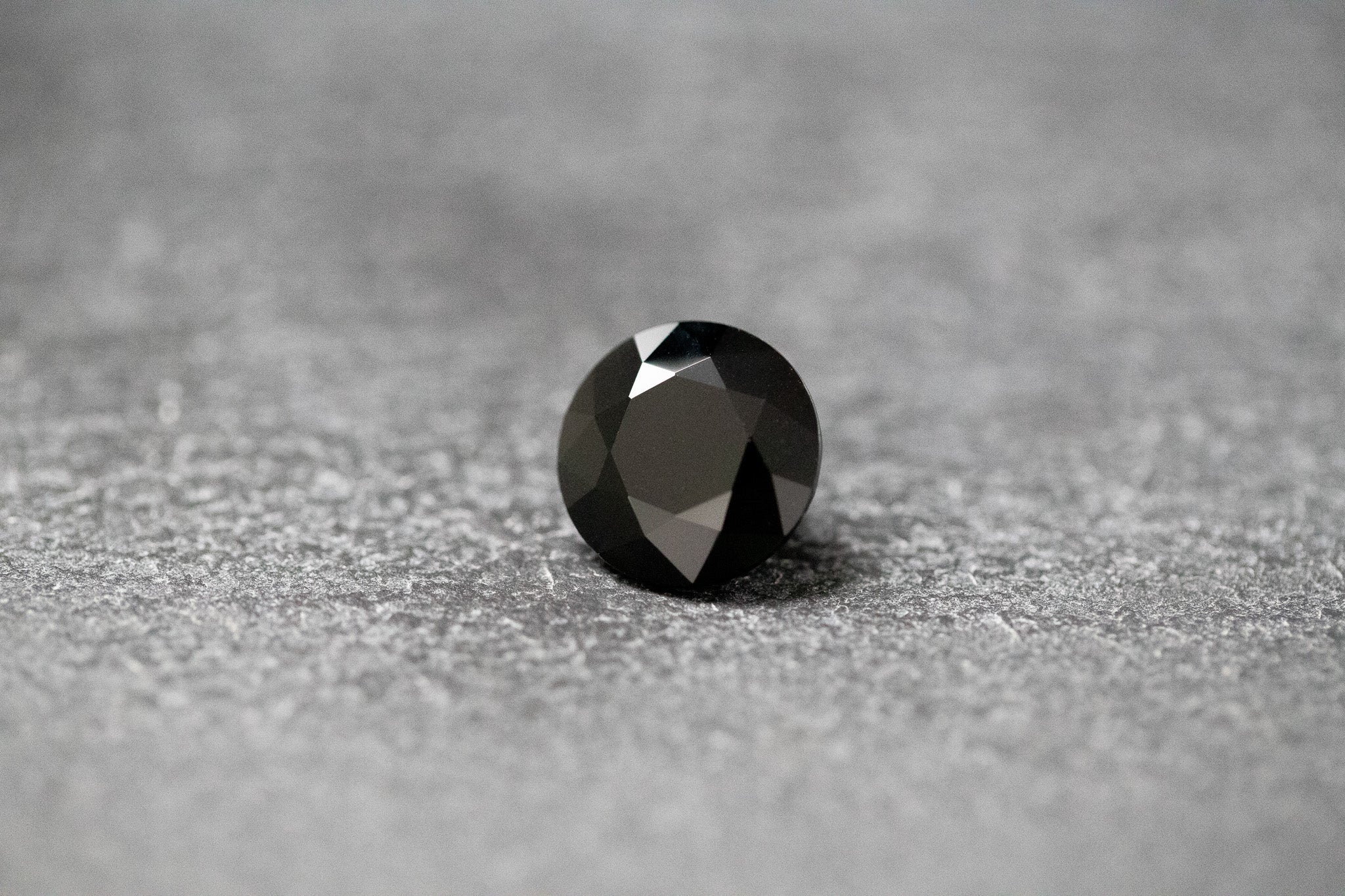 Onyx, rund, facettiert