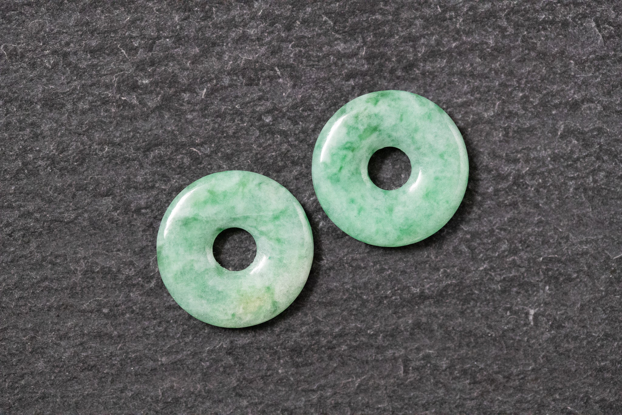 Jade Scheibe, rund, cabochon, grün