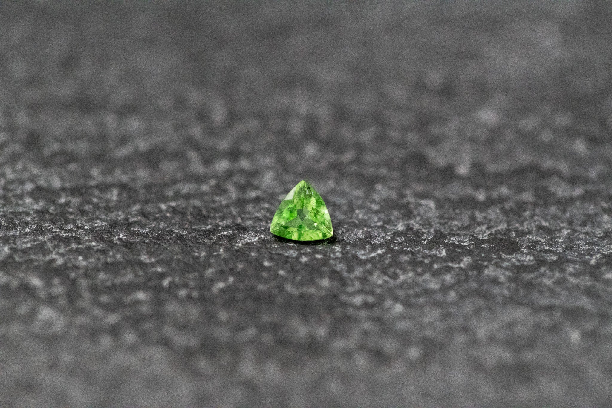 Turmalin, Triangel, facettiert, grün