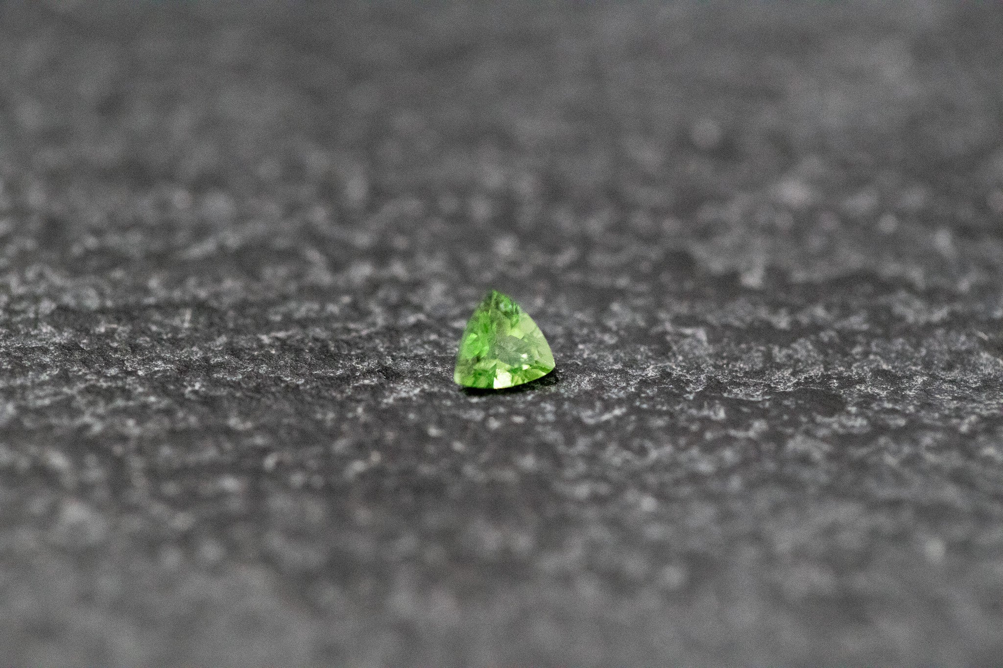 Turmalin, Triangel, facettiert, grün