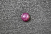 Sternrubin, oval, cabochon