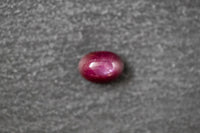 Sternrubin, cabochon, oval