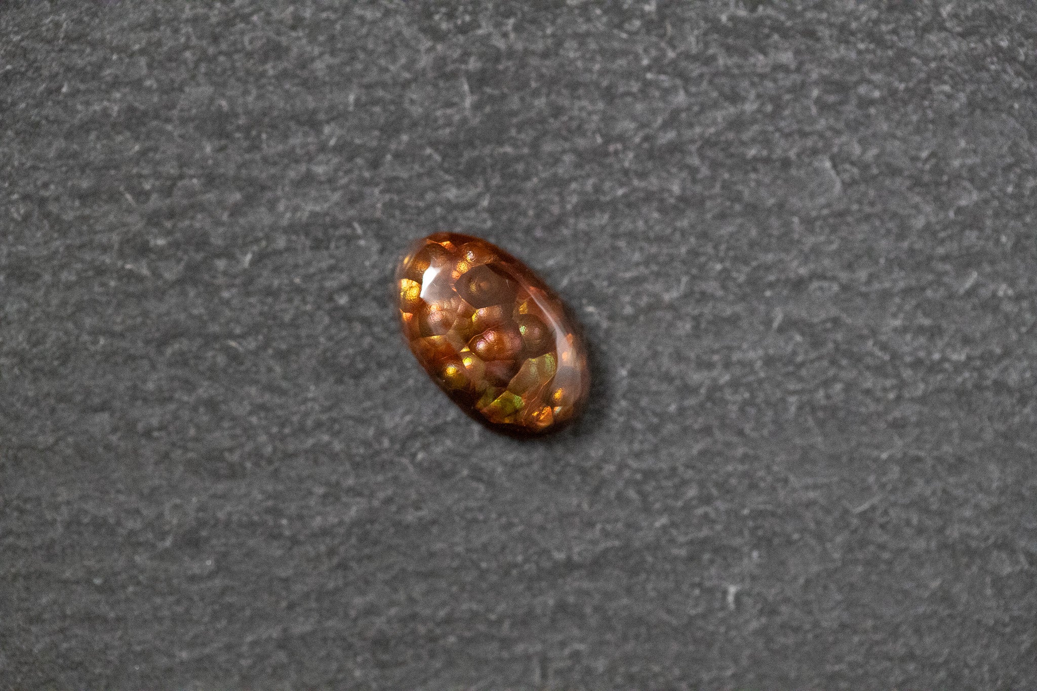 Feuerachat, oval, cabochon