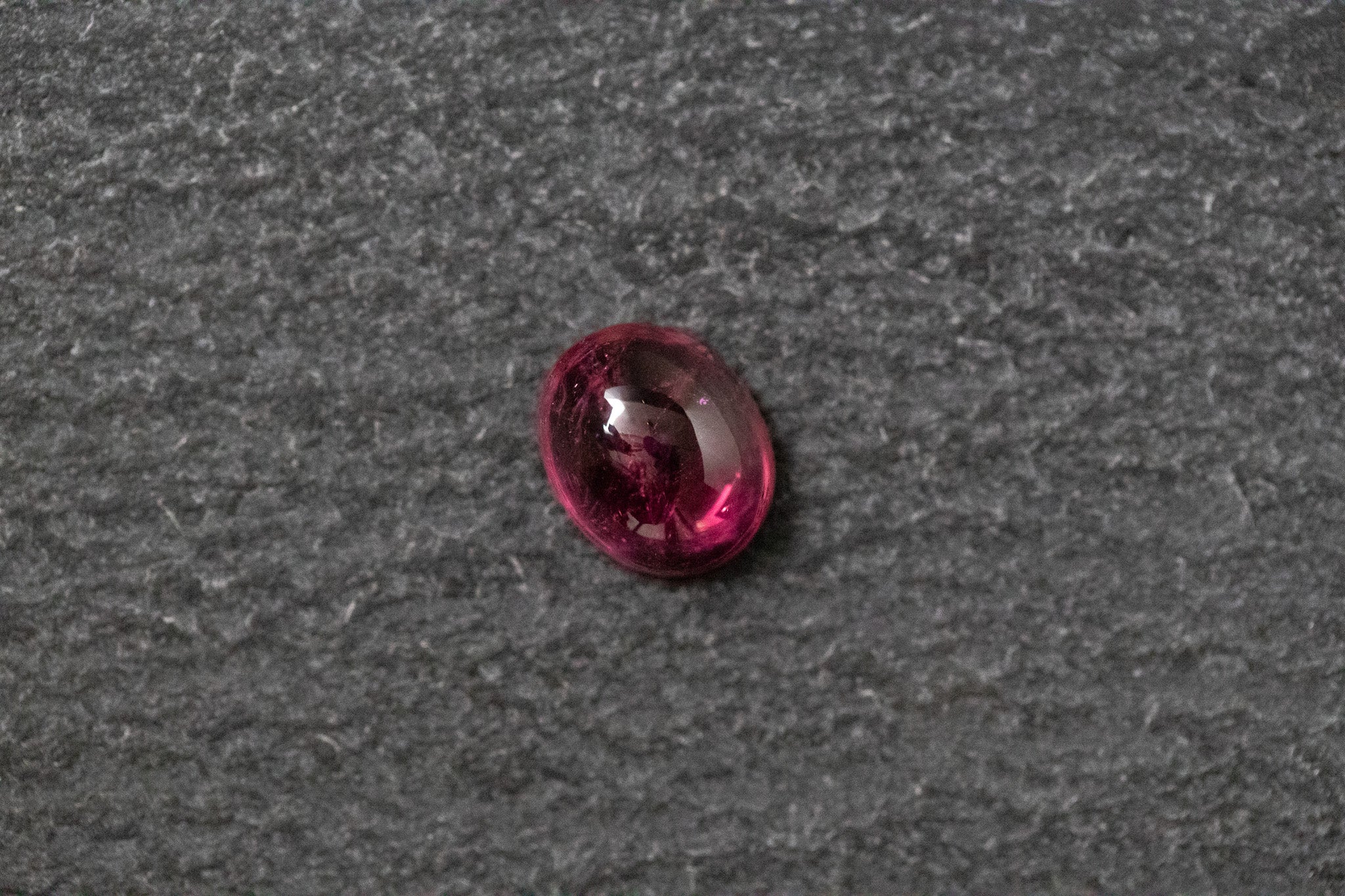 Turmalin, oval, cabochon, pink