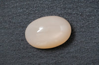 Mondstein, oval, cabochon, apricot