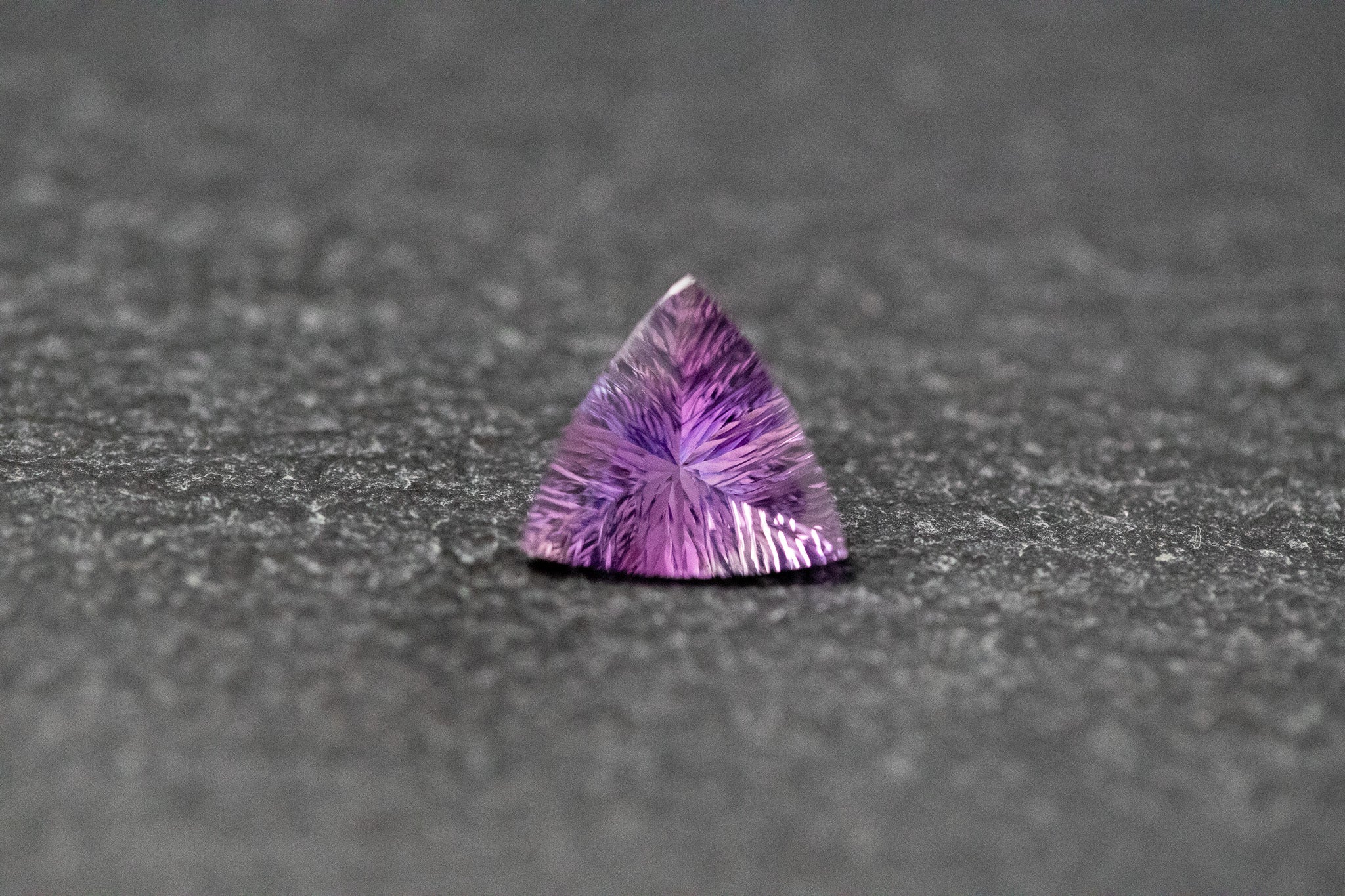 Amethyst, Triangel, facettiert