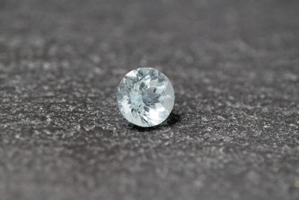 Aquamarin, rund, facettiert
