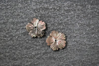 Paar Perlmutt Blumen, graviert