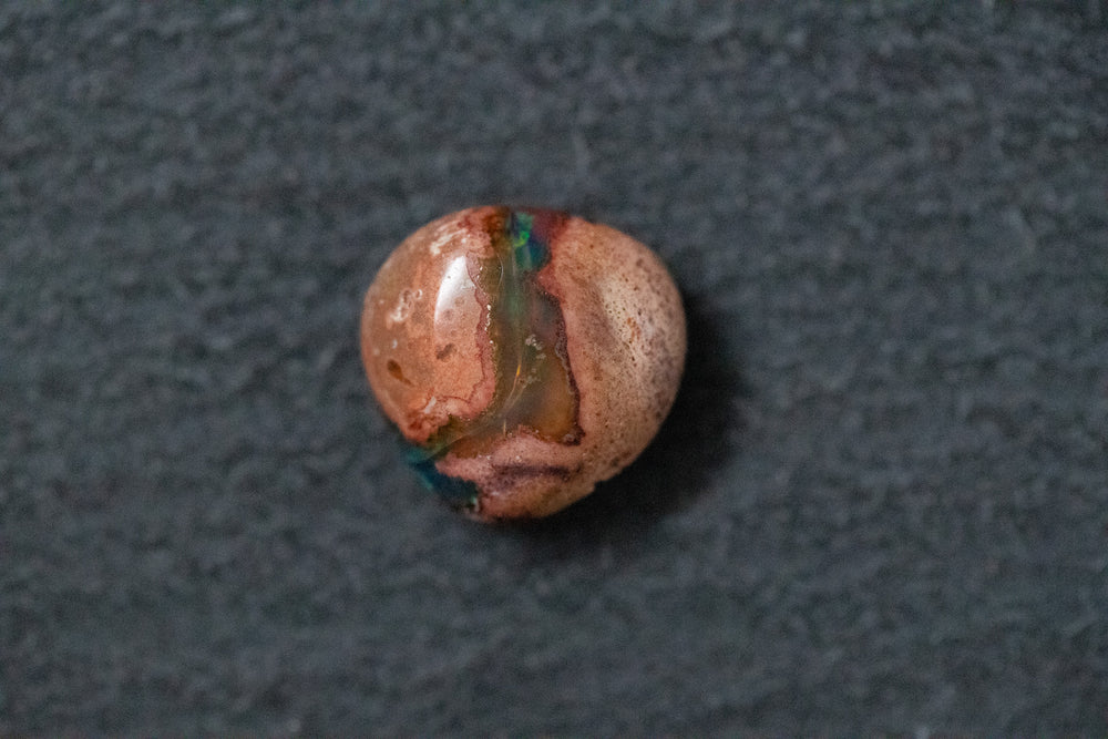 Feueropal, Fantasieform, rot, blau, grün