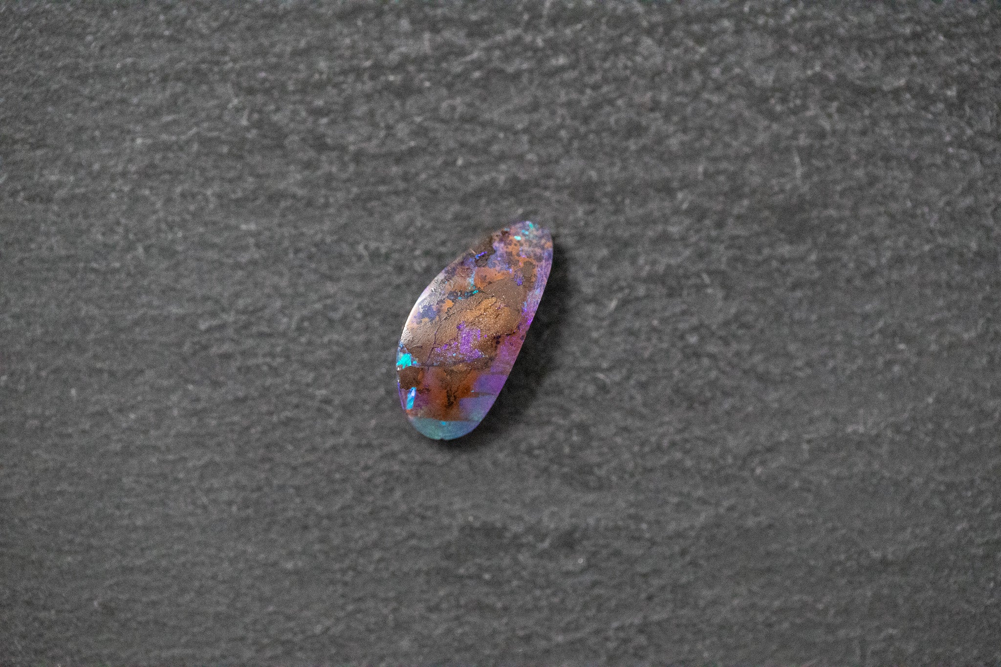 Boulderopal in Fantasieform