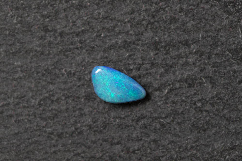 Boulderopal, fantasieform, grün, blau