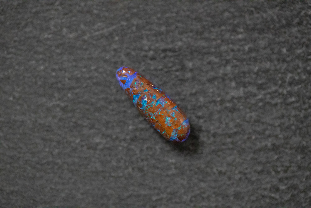 Holzopal in Fantasieform