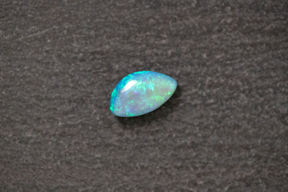 Semi Black Opal in Fantasieform