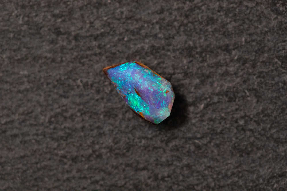 Boulderopal, Fantasieform, blau, grün, violett