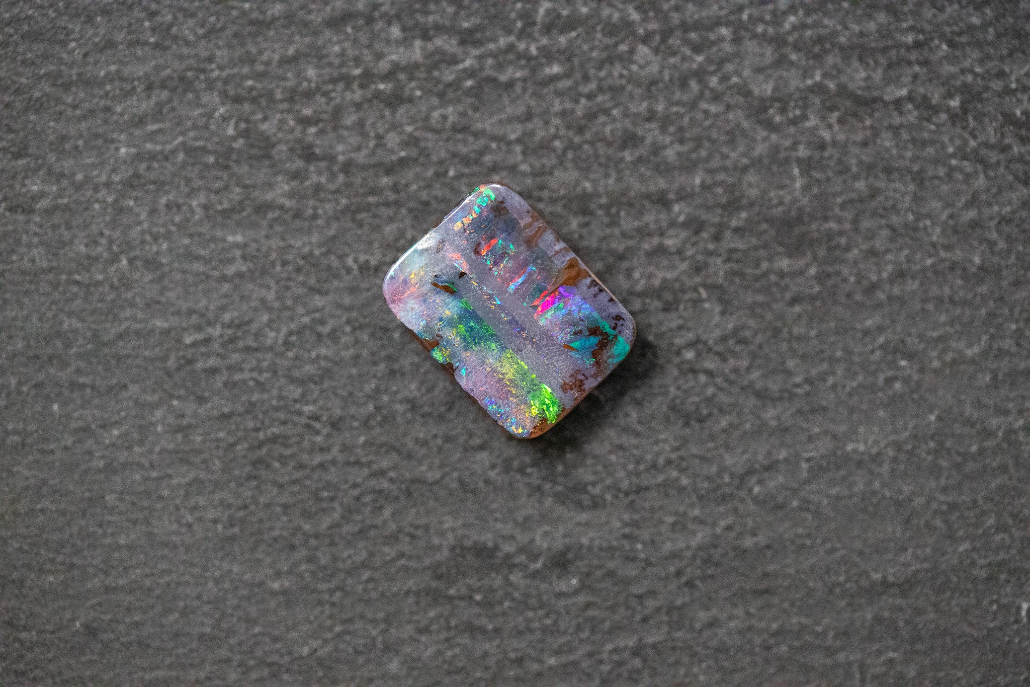 Bouldeoropal in Fantasieform