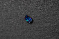 Schwarzopal, Fantasieform, dunkelblau, grün