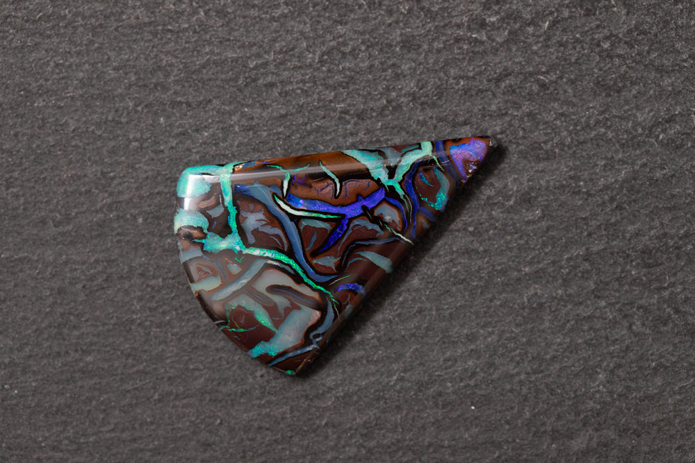 Boulderopal, Dreieck, türkis, blau,violette