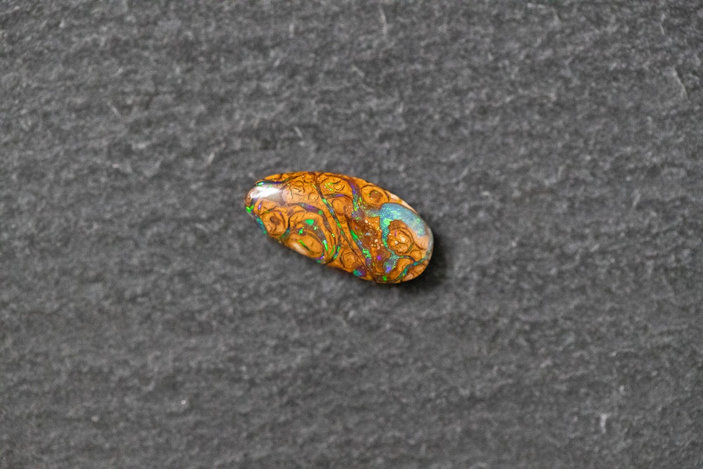 Boulderopal, Fantasieform, blau, grün, violett