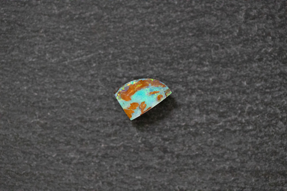 Holzopal in Fantasieform