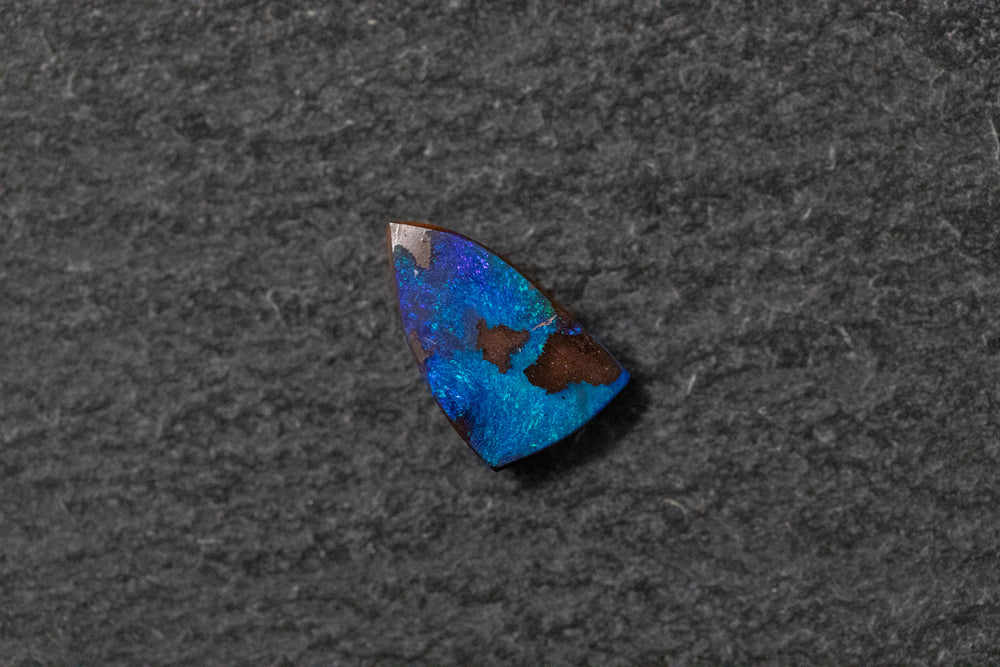 Boulderopal, Fantasieform, blau