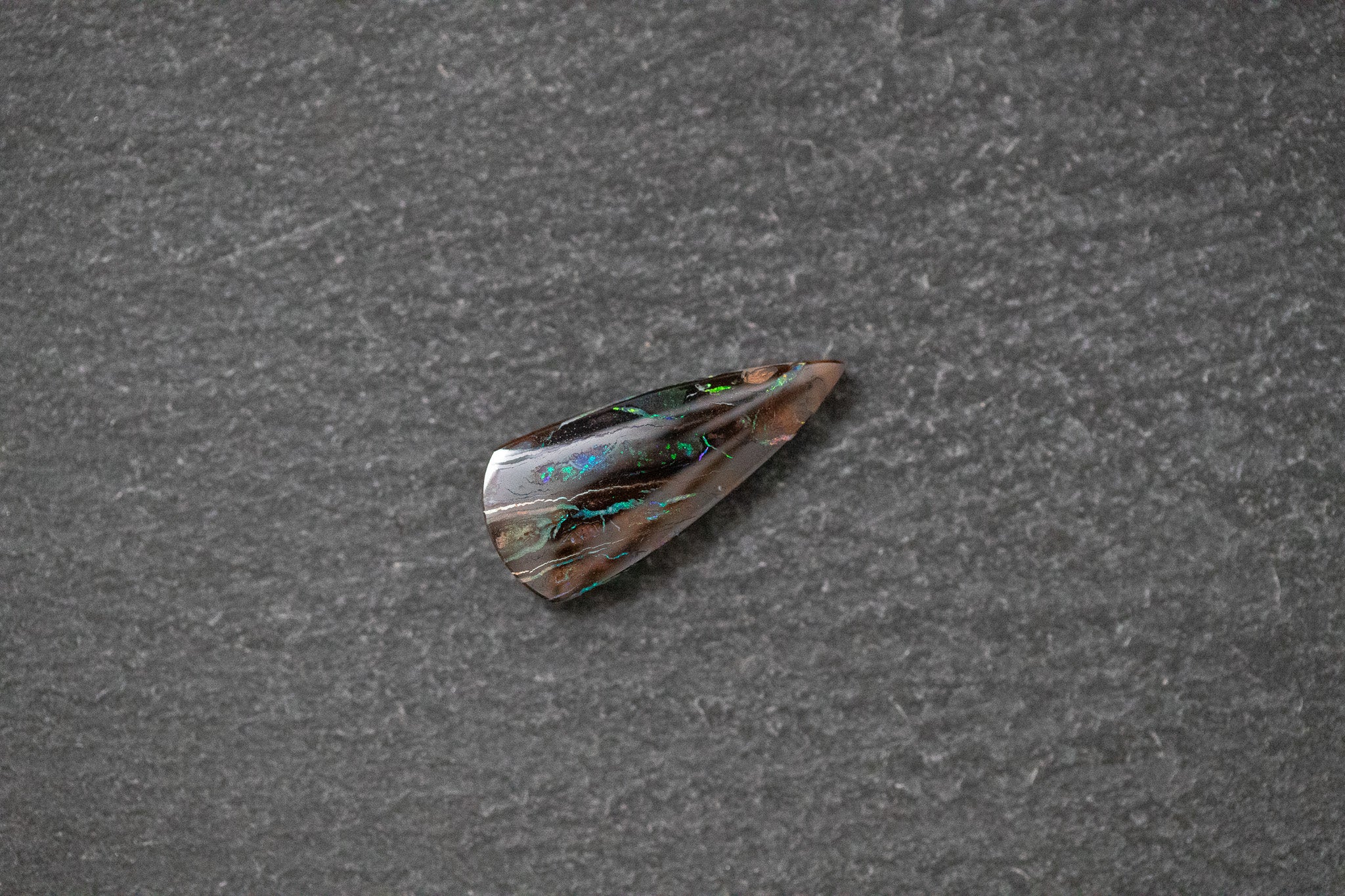 Boulderopal in Fantasieform