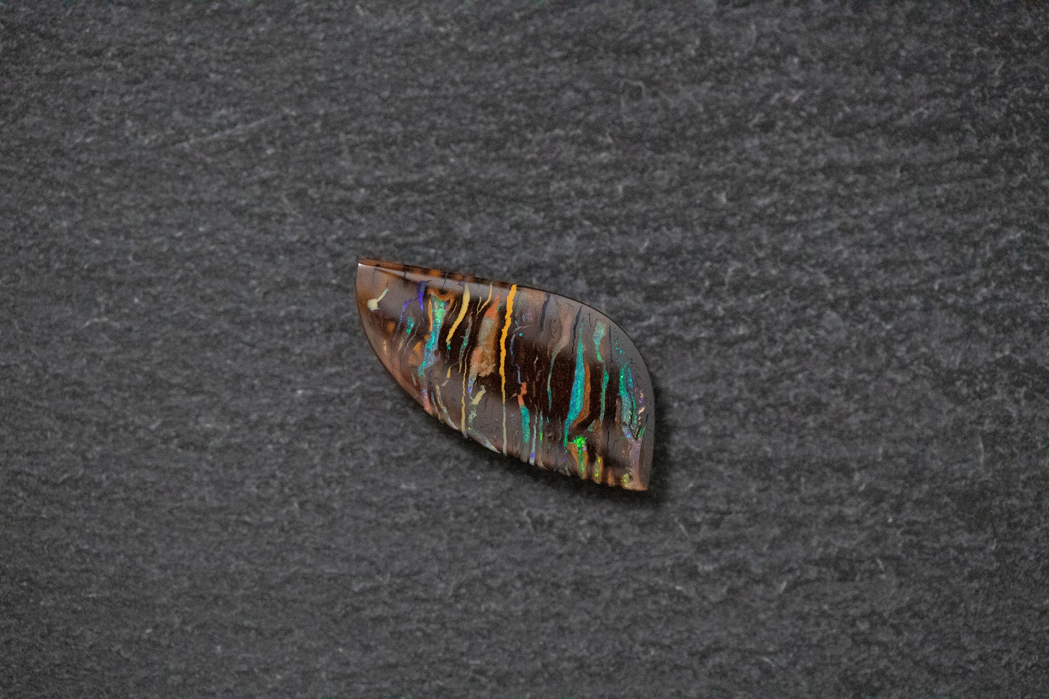 Boulderopal in Fantasieform