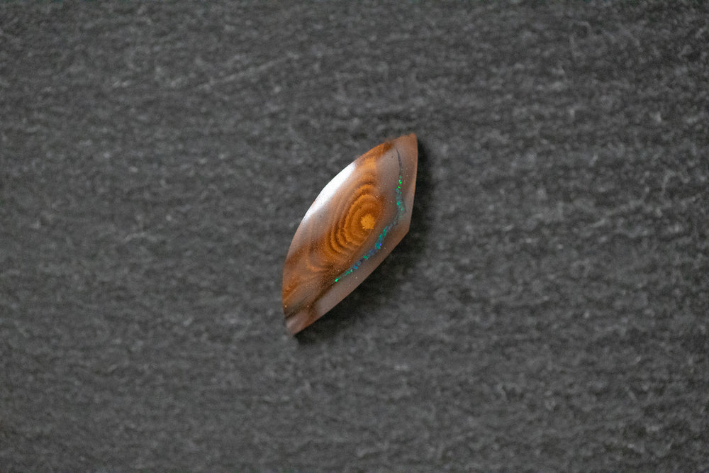 Holzopal in Fantasieform