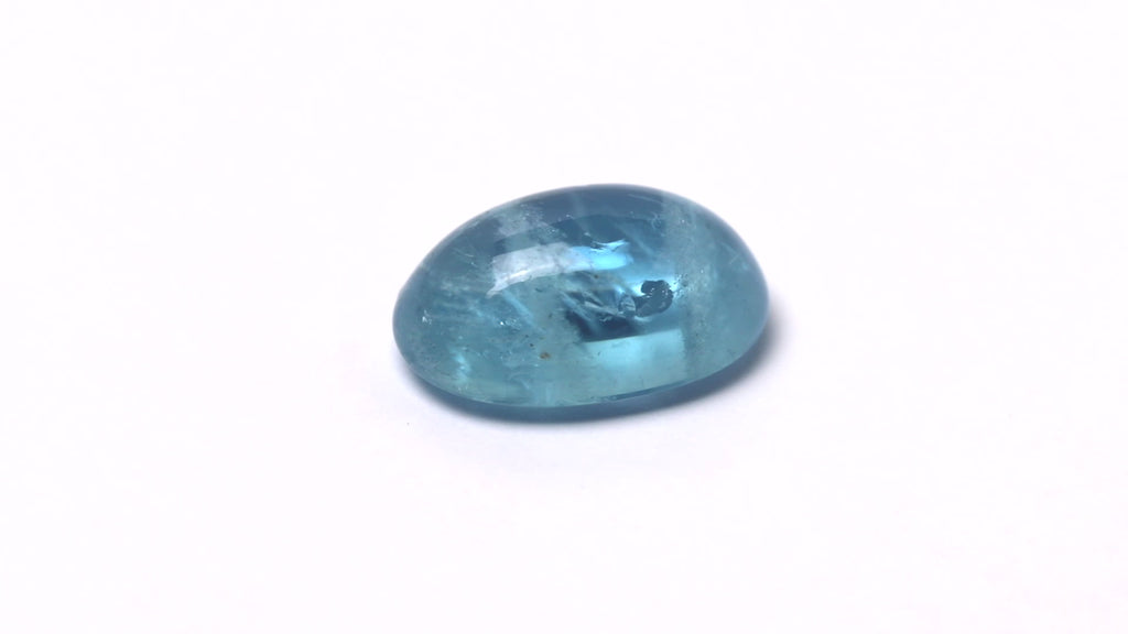 Aquamarin, oval, cabochon