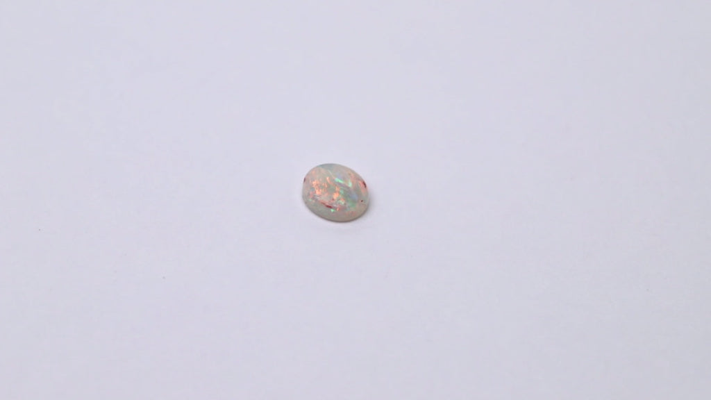 Weissopal, oval, rot, blau, grün