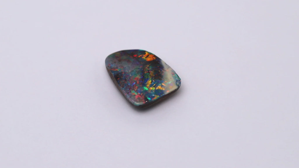 Boulderopal in Fantasieform